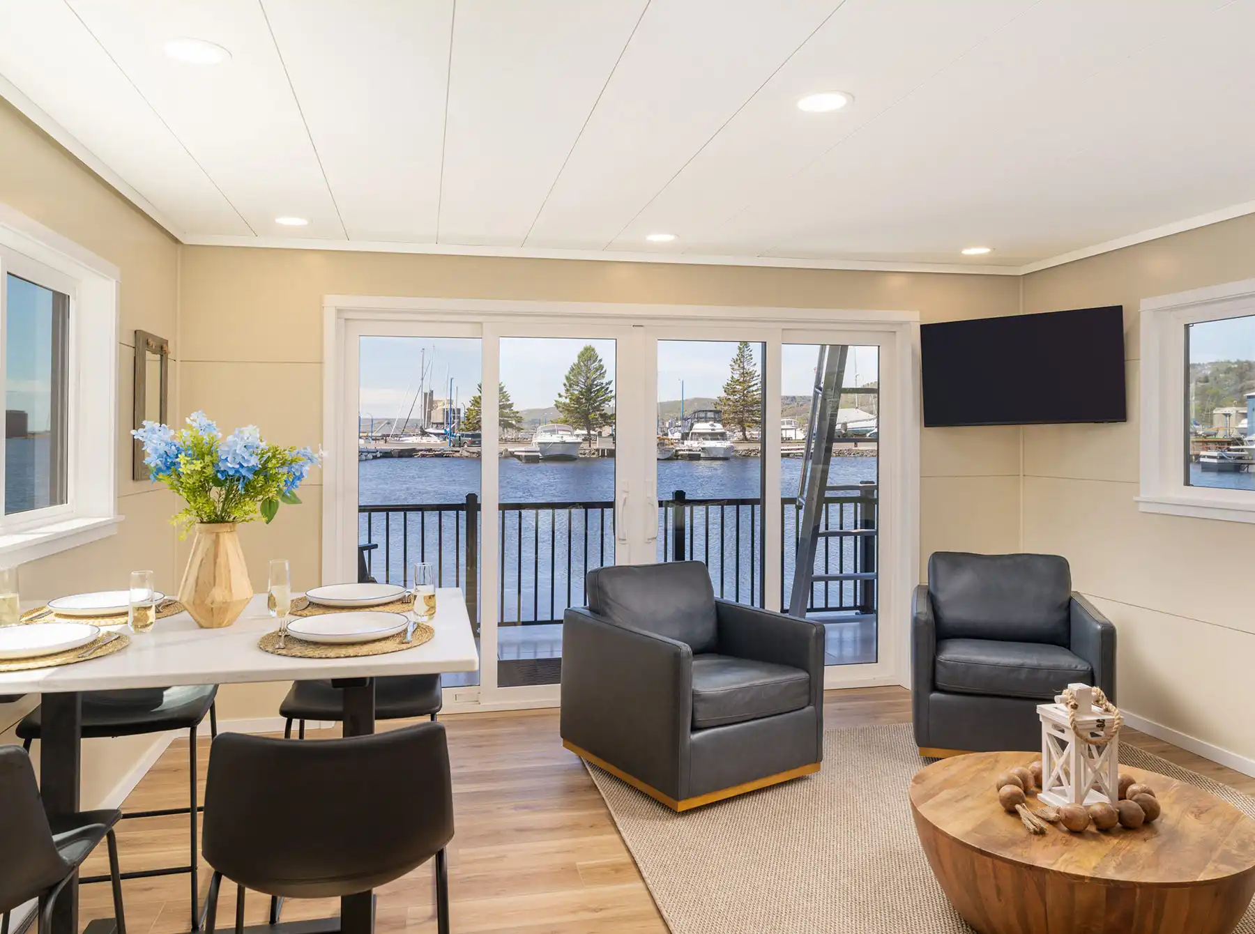 Duluth Harbor House - 6